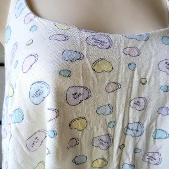 2/$8 • EUC Nollie Candy Hearts Crop Tank Top - Picture 4 of 8